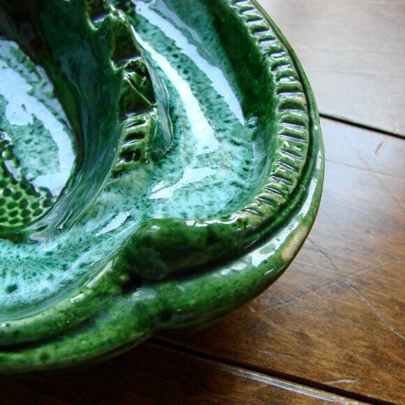 Vintage Green Ashtray California Pottery Ceramic Footed Trinket Jewellery Tray - Picture 6 of 10